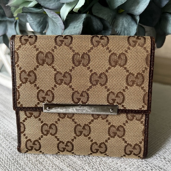 Vintage Gucci Monogram Wallet Beige and Brown with Gold hardware GUC - Picture 1 of 12